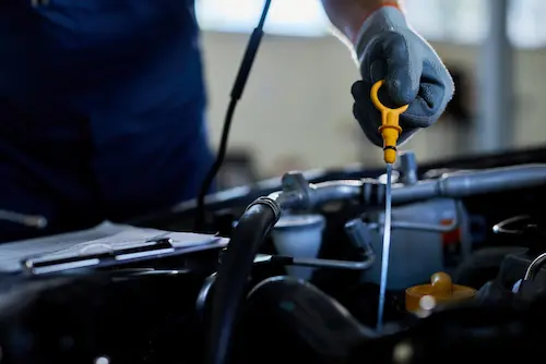 Oil change and routine maintenance service